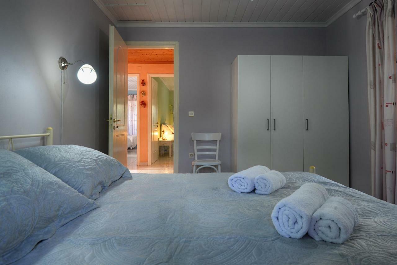 Mikroulis Residence Mastoratika Екстериор снимка